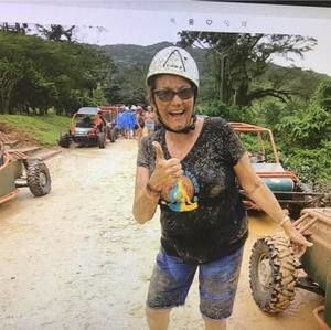 Meet your Posher, Polly